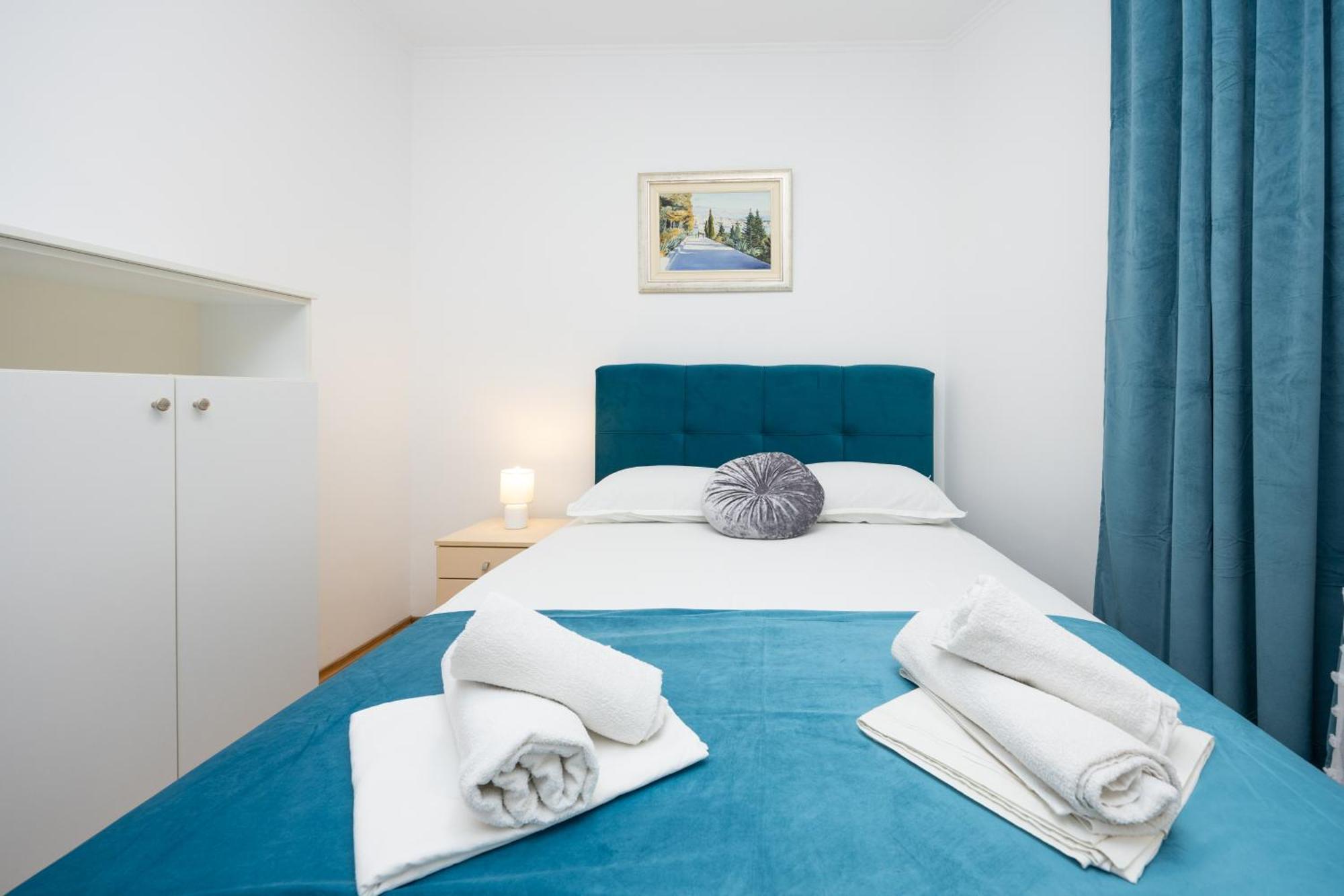 Apartment Paolo By The Beach Znjan Split Exterior photo